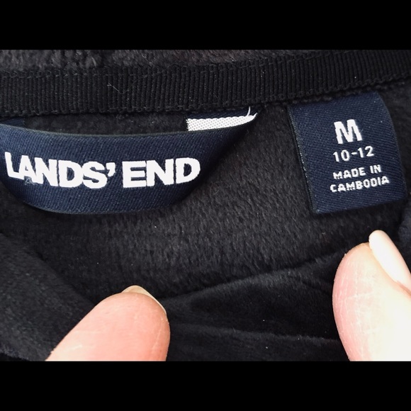 Lands End Ladies NWOT Black Velour Hoodie- Medium 10-12 - Picture 5 of 7